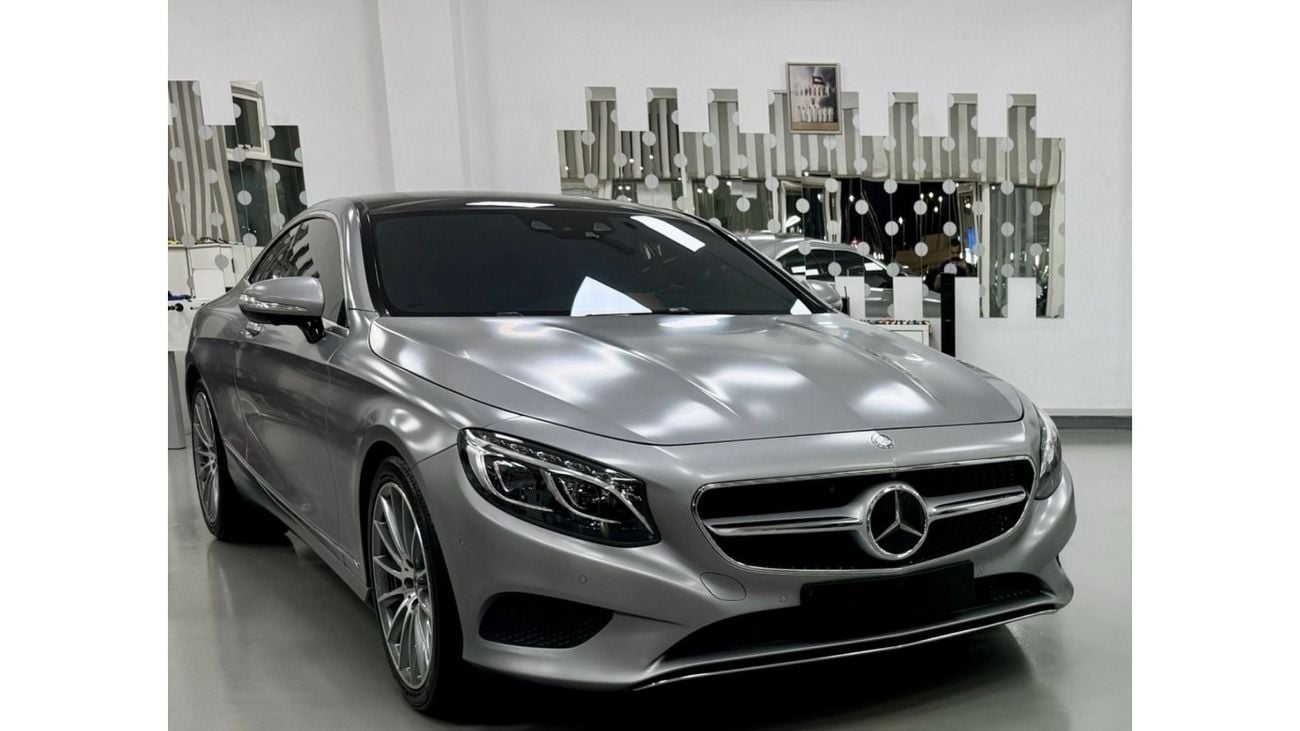 Mercedes-Benz S 500 Coupe GCC .. FSH .. Special Edition .. Original Color .. Brand New Condition