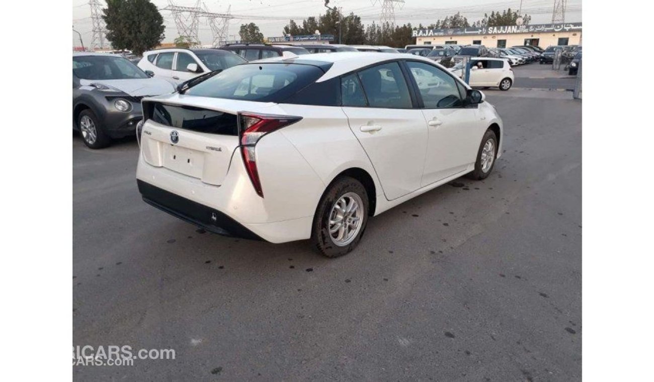 تويوتا برياس TOYOTA PRIUS ///HYBRID///1.8L 2017////SPECIAL OFFER/////BY FORMULA AUTO ////FOR EXPORT