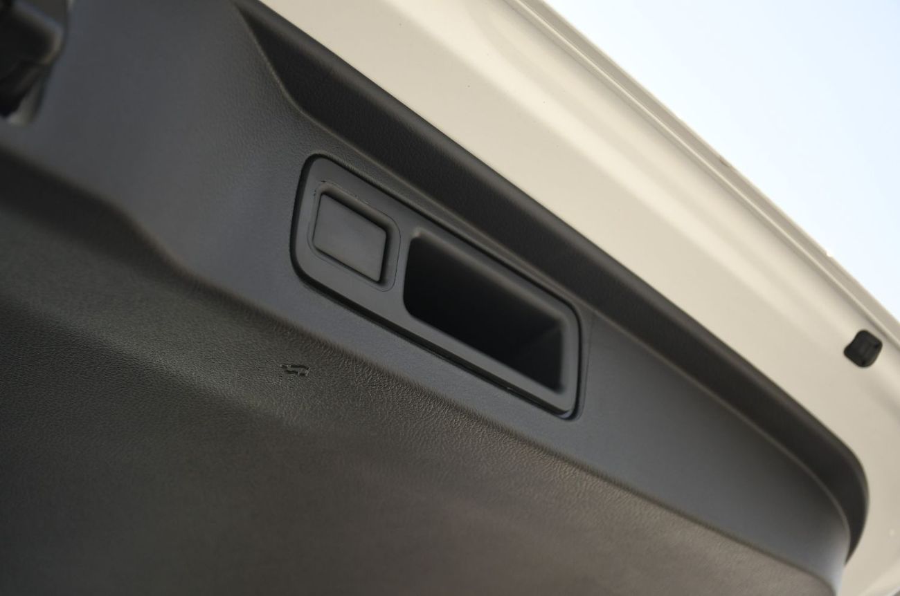 تويوتا فورتونر 2.4L V4 Diesel Automatic (Ready Stock)