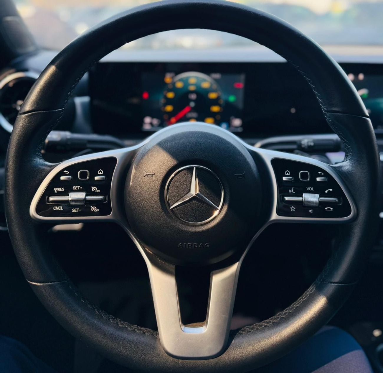 مرسيدس بنز A 220