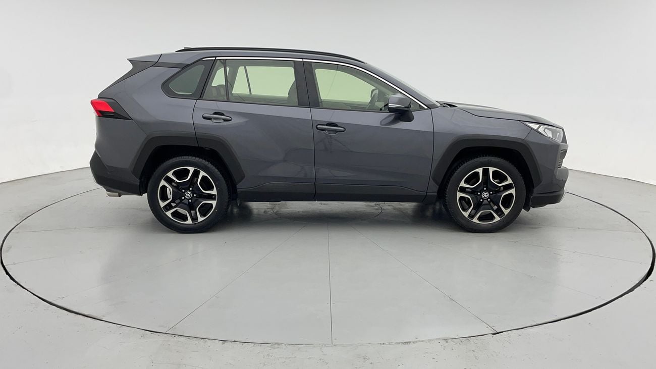 تويوتا راف ٤ ADVENTURE 2.5 | بدون دفعة مقدمة | اختبار قيادة مجاني للمنزل