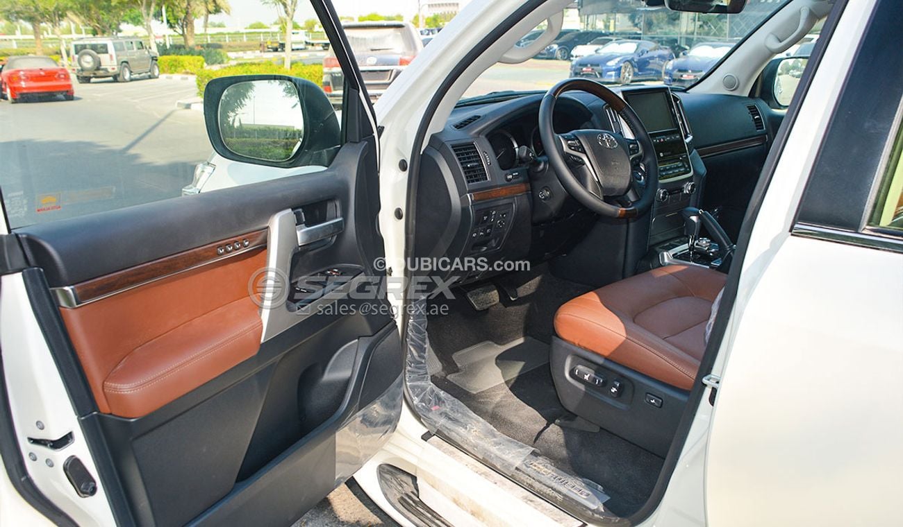 Toyota Land Cruiser VXR GT.S 5.7 PETROL ,AHC , FULL OPTION