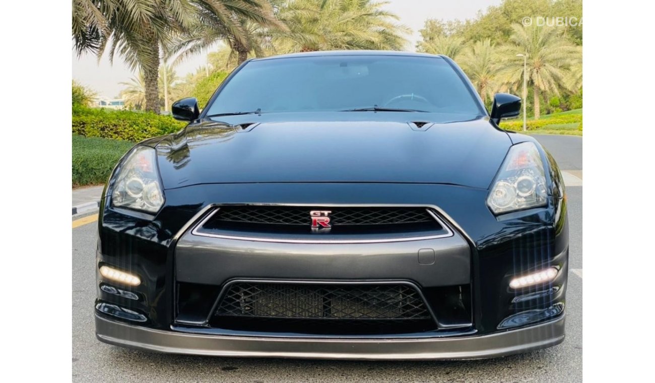 Nissan GT-R Std Std Nissan GT-R 2014 import American perfect condition clean car