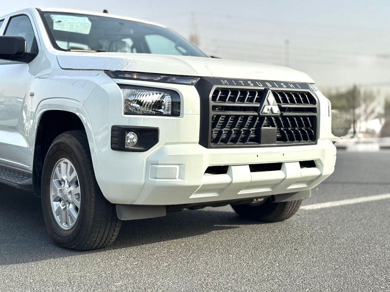 ميتسوبيشي L200 GL 2.5L Double Cab Utility 4WD