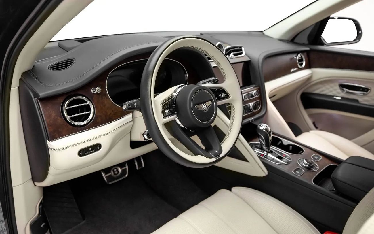 Bentley Bentayga Azure 4.0T -  Spec