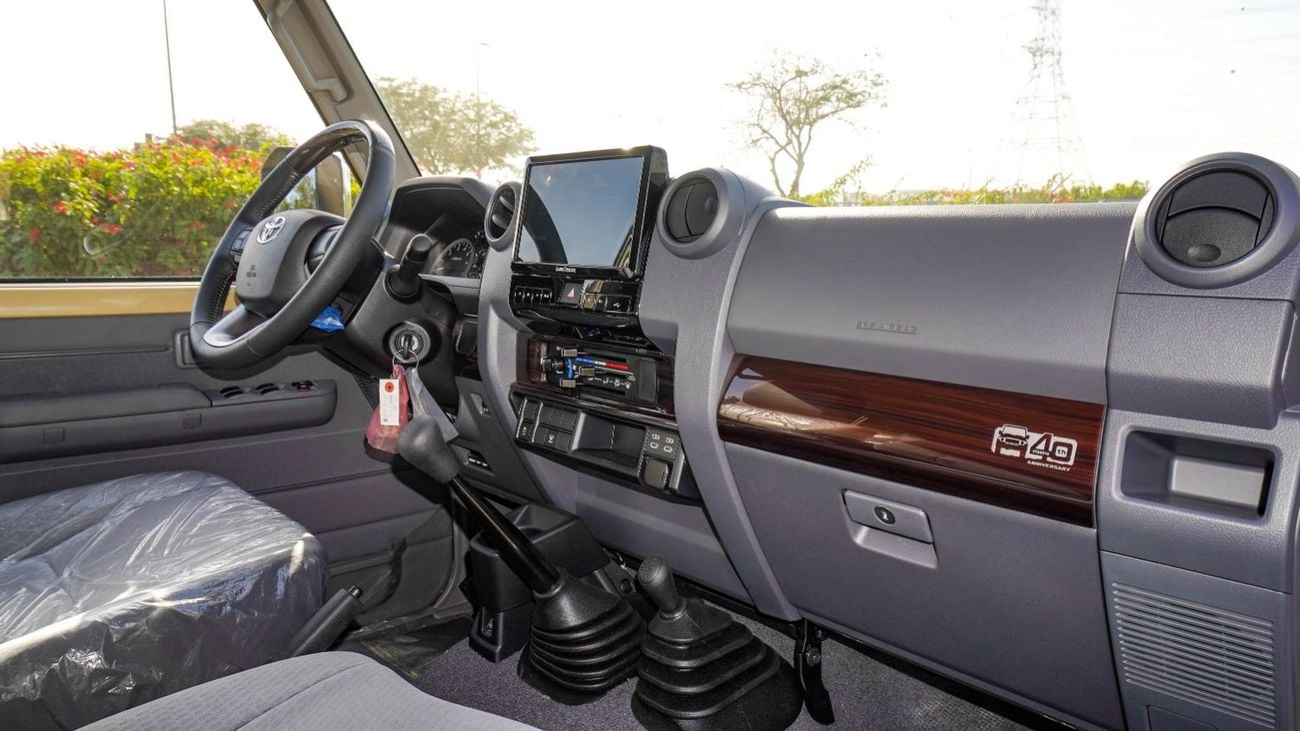 تويوتا لاند كروزر 70 ECTAGR015 - 2025 Toyota LC76 5 Doors Hardtop - 4.0L Petrol Manual - Beige