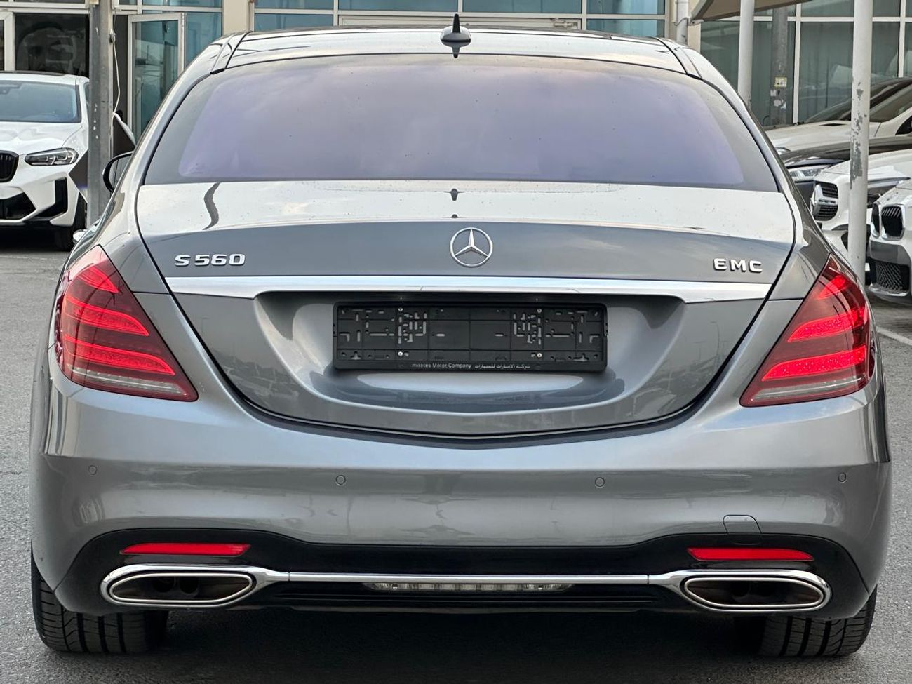 مرسيدس بنز S 560