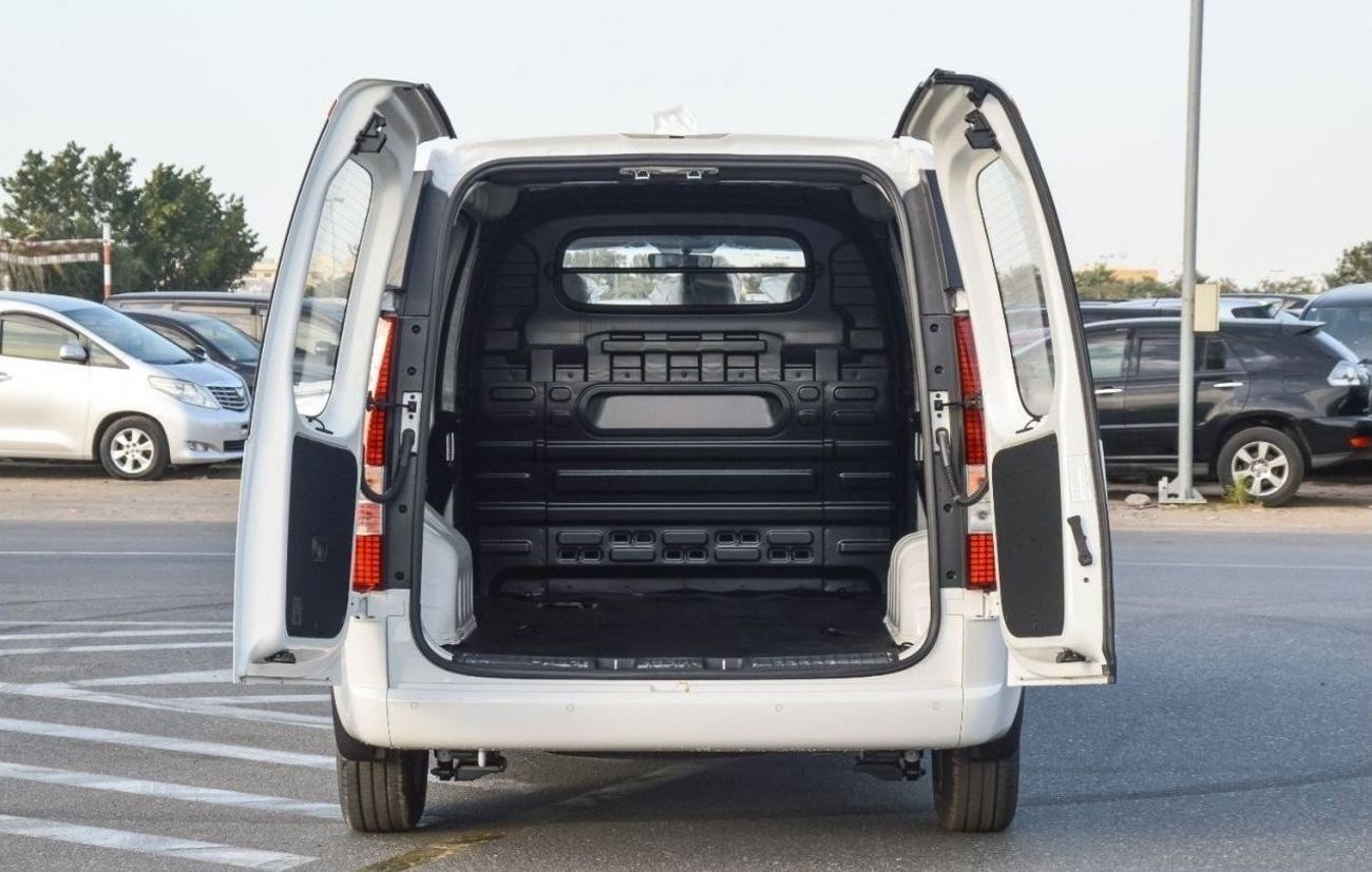 Hyundai Staria HYUNDAI STARIA 3.5L CARGO PETROL VAN 2024 | STEEL WHEELS | FABRIC SEATS | MULTI-FUNCTION STEERING |