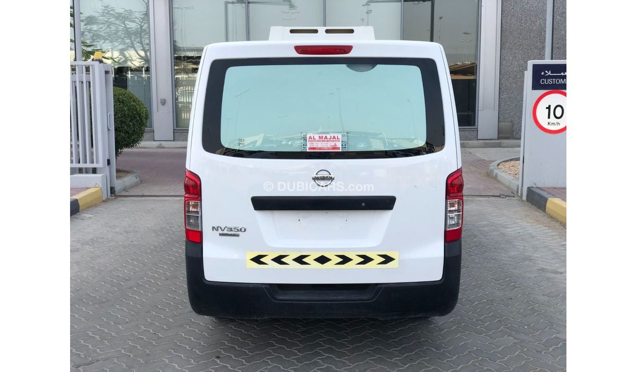Nissan Urvan VAN Shiller