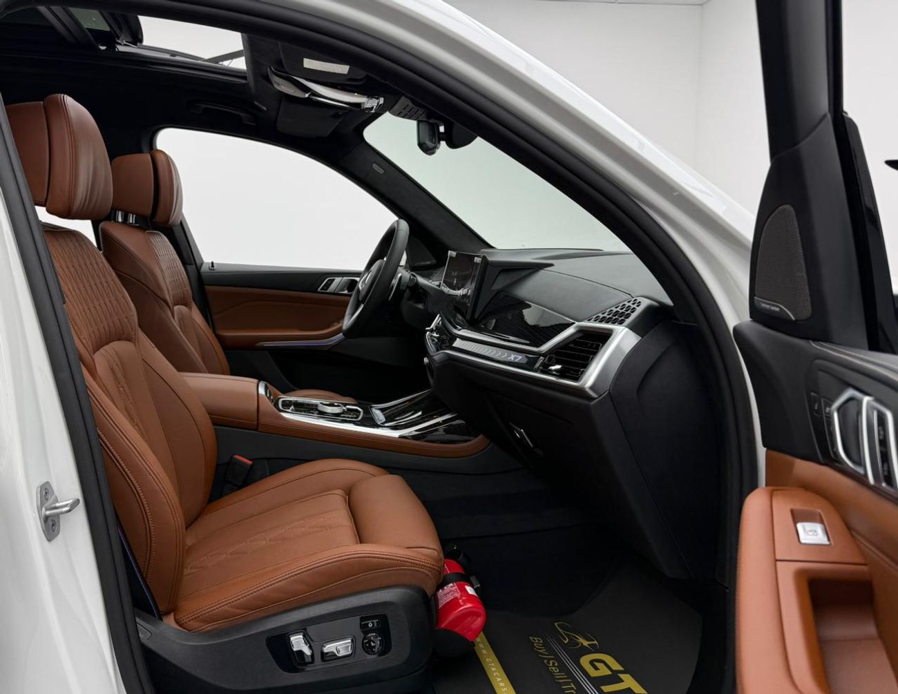 BMW X7 40i 3.0L 2025 BMW X7 xDrive40i M-Sport, 2030 BMW Warranty + Service Pack, Very Low Km, Fully Loaded,