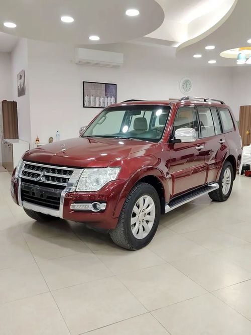 Mitsubishi Pajero GLS Base 3.5L (5 Seater) 3.8L V6 GCC