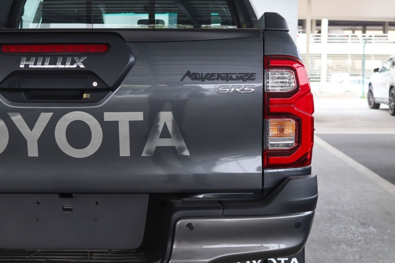 Toyota Hilux 2025 TOYOTA HILUX ADVENTURE 4.0 V6 **EXPORT ONLY**التصدير فقط خارج الخليج***