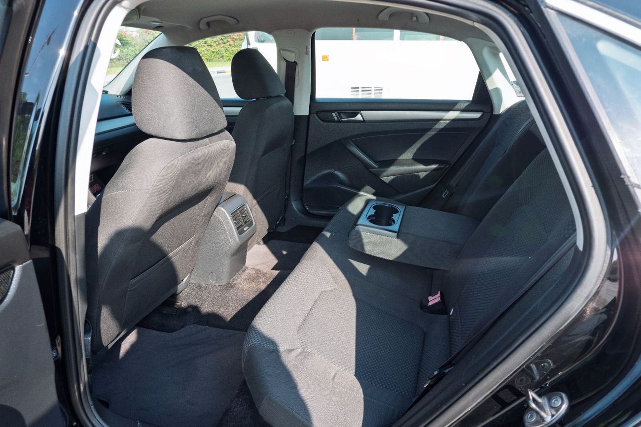 Volkswagen Passat SE 2.5L GCC