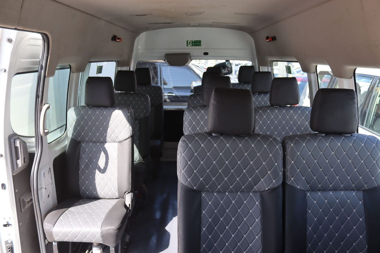 نيسان أورفان نيسان أورفان 2020 خليجى بدون حوادث محرك 2.5L عدد 13 مقعد بحاله ممتازه