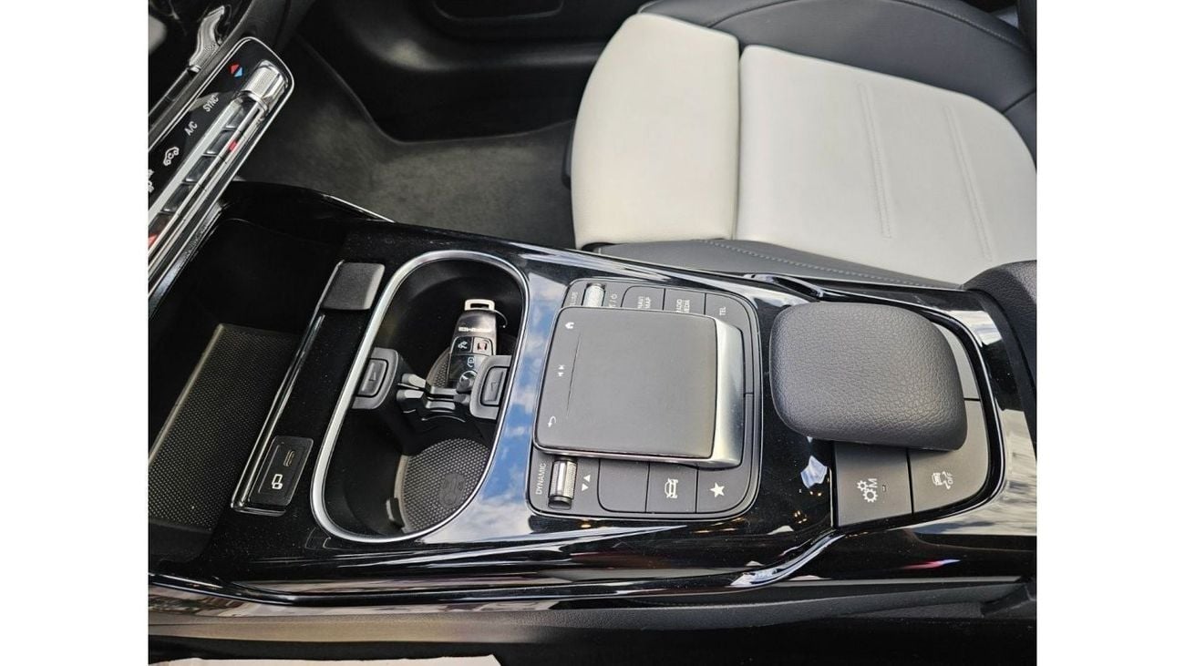 مرسيدس بنز CLA 35 AMG