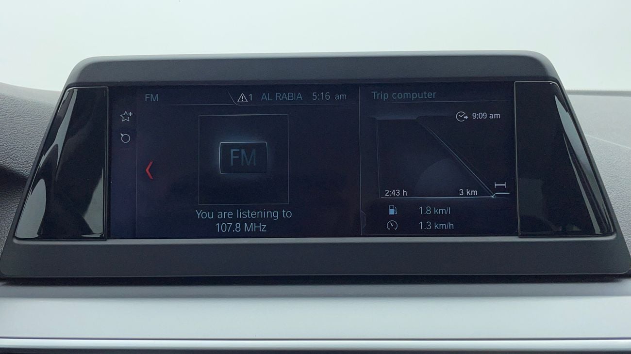 BMW 520i EXCLUSIVE 2 | Zero Down Payment | Home Test Drive