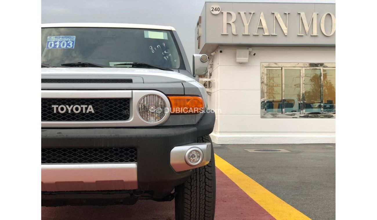 تويوتا إف جي كروزر إف جي كروزر ، 4.0 لتر ، SUV ، 5 أبواب ، موديل 2021