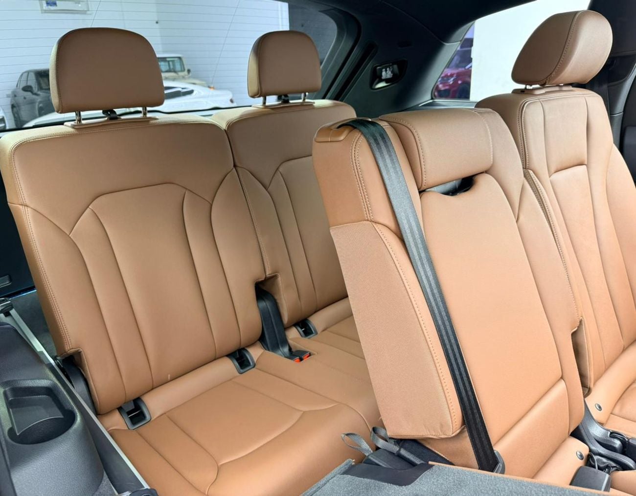 Audi Q7 45 TFSI quattro S Line 2.0L 2025 Audi Q7 45 TFSI S Line, Audi Warranty+Service Contract+Full Service