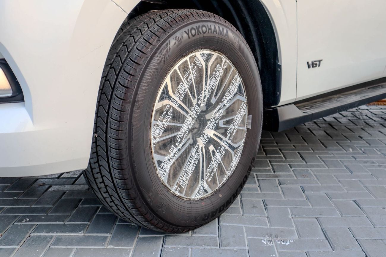 Nissan Patrol LE Titanium 3.5L