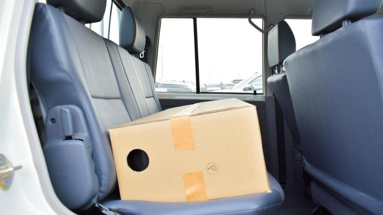 Toyota Land Cruiser Pick Up PICKUP , LC79 D/C 4.2L Diesel V6 , M/T , Diff-Lock 2022 Model