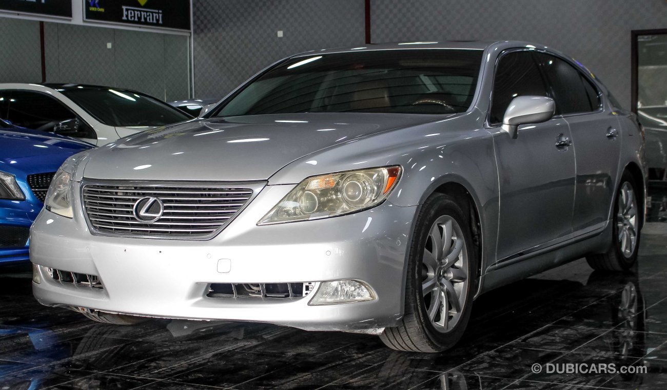 Lexus LS460