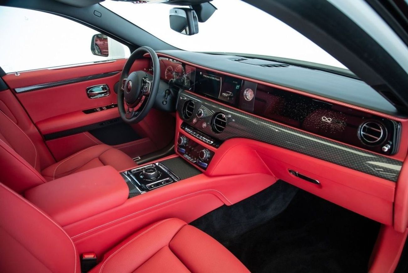 رولز رويس جوست بلاك بادج