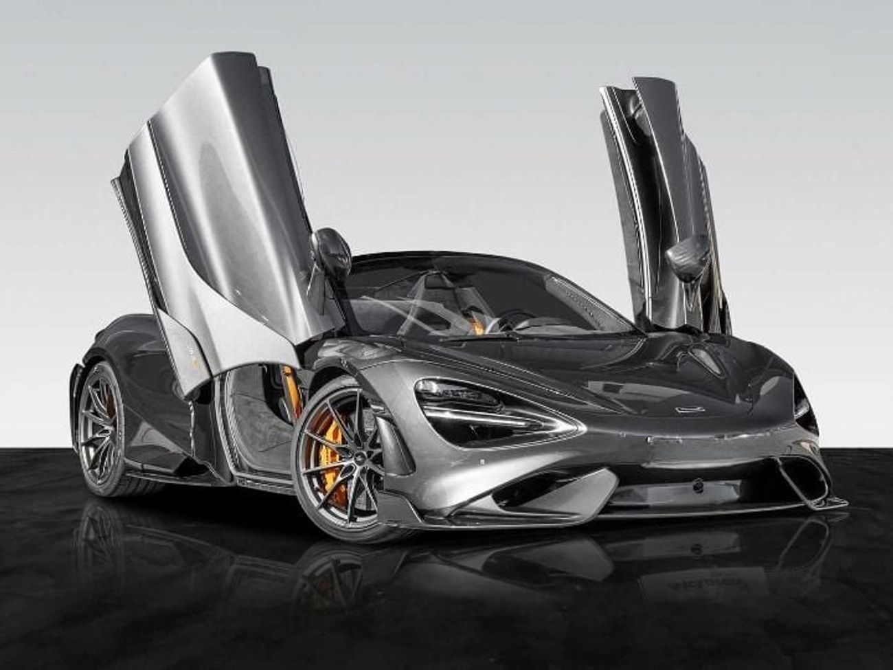 مكلارين 675LT McLaren 675LT Spider