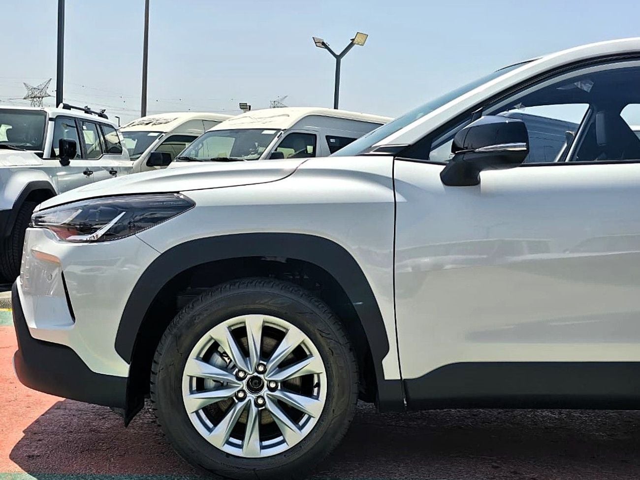 Toyota Corolla Cross Toyota corolla cross HEV 2.0L A/T SUV FWD White Color 2026 Model