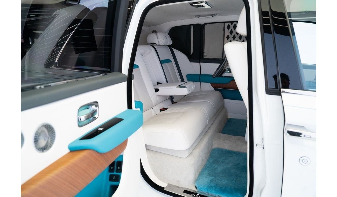 Rolls-Royce Cullinan Rolls Royce Cullinan Mansory