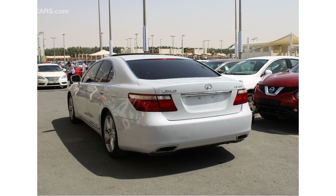 Lexus LS460 SHORT - FULL OPTION - GCC - ORIGINAL PAINT - ACCIDENTS FREE