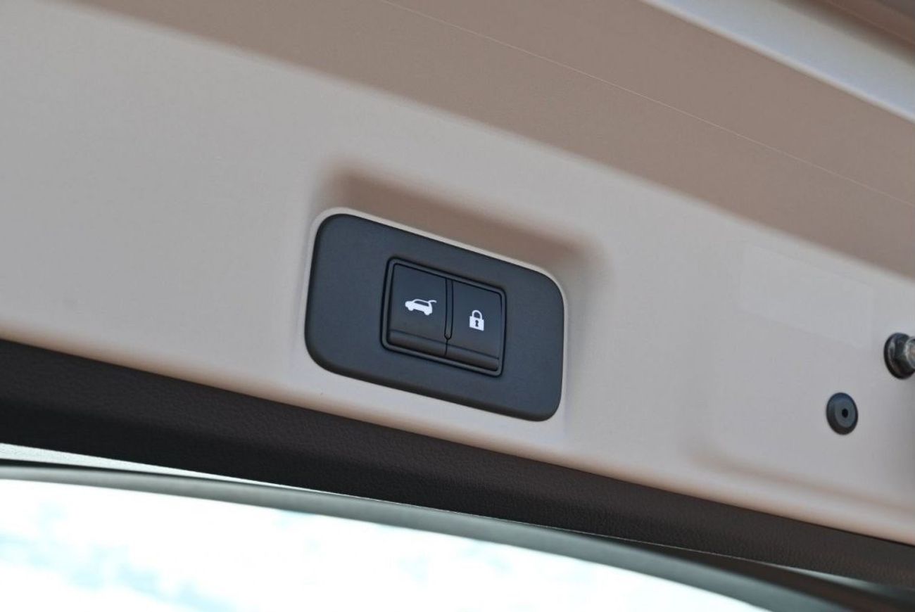 Nissan Ariya NISSAN ARIYA e-4ORCE Color Grey, HIGH PERFORMANCE EDITION 4WD ELECTRIC, Model: 2023