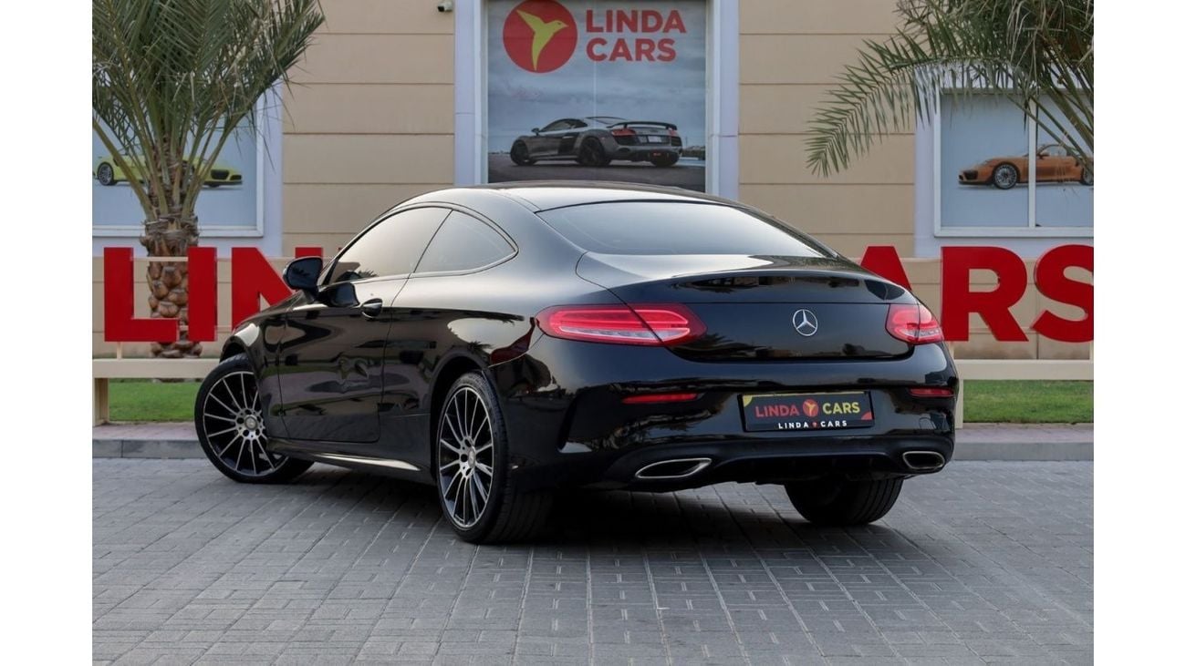 مرسيدس بنز C 300 Mercedes-Benz C300 AMG Pack 2017 GCC under Warranty with Flexible Down-Payment/ Flood Free.