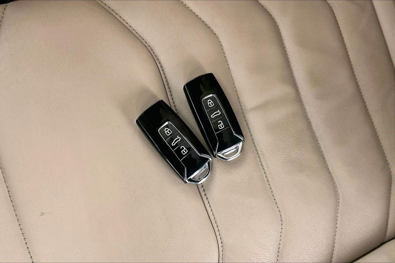 Volkswagen Touareg Highline | National Day Celebration | Guaranteed Warranty | 0 Down Payment