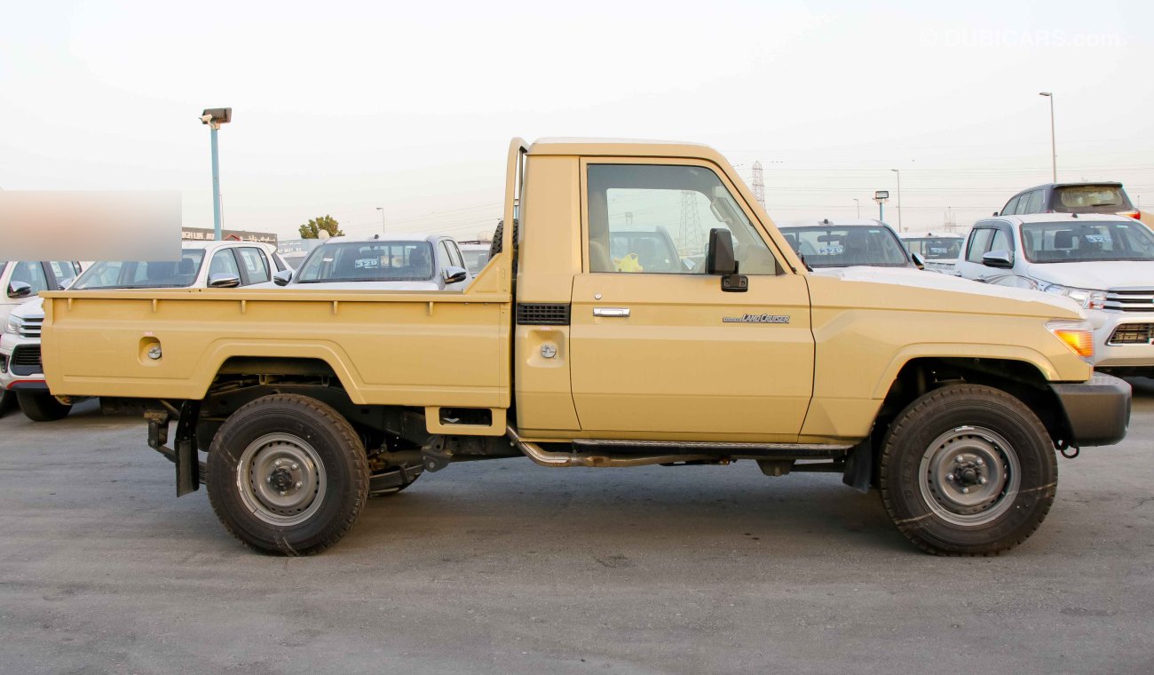 Toyota Land Cruiser Pick Up تويوتا لاندكروزر بيك اب ديزل SINGLE CAB 4WD  4.2L V6  diesel M/T