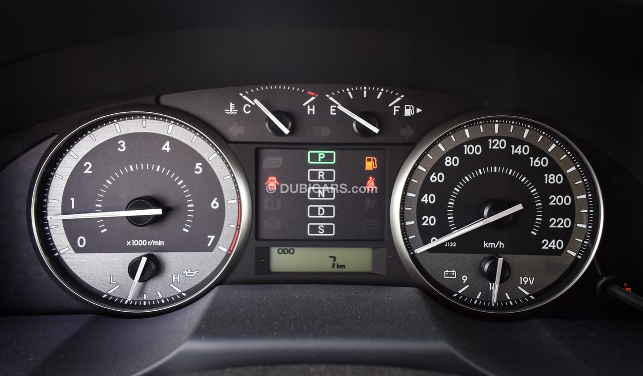 Toyota Land Cruiser GX.R V6