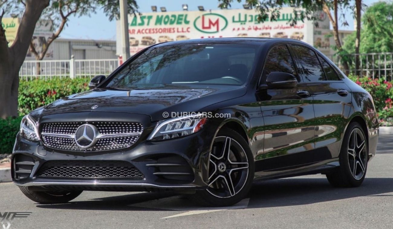 Mercedes-Benz C 300 ONE OWNER ..OPENED FILE IN GARGASH..FULL SERVICE HISTORY