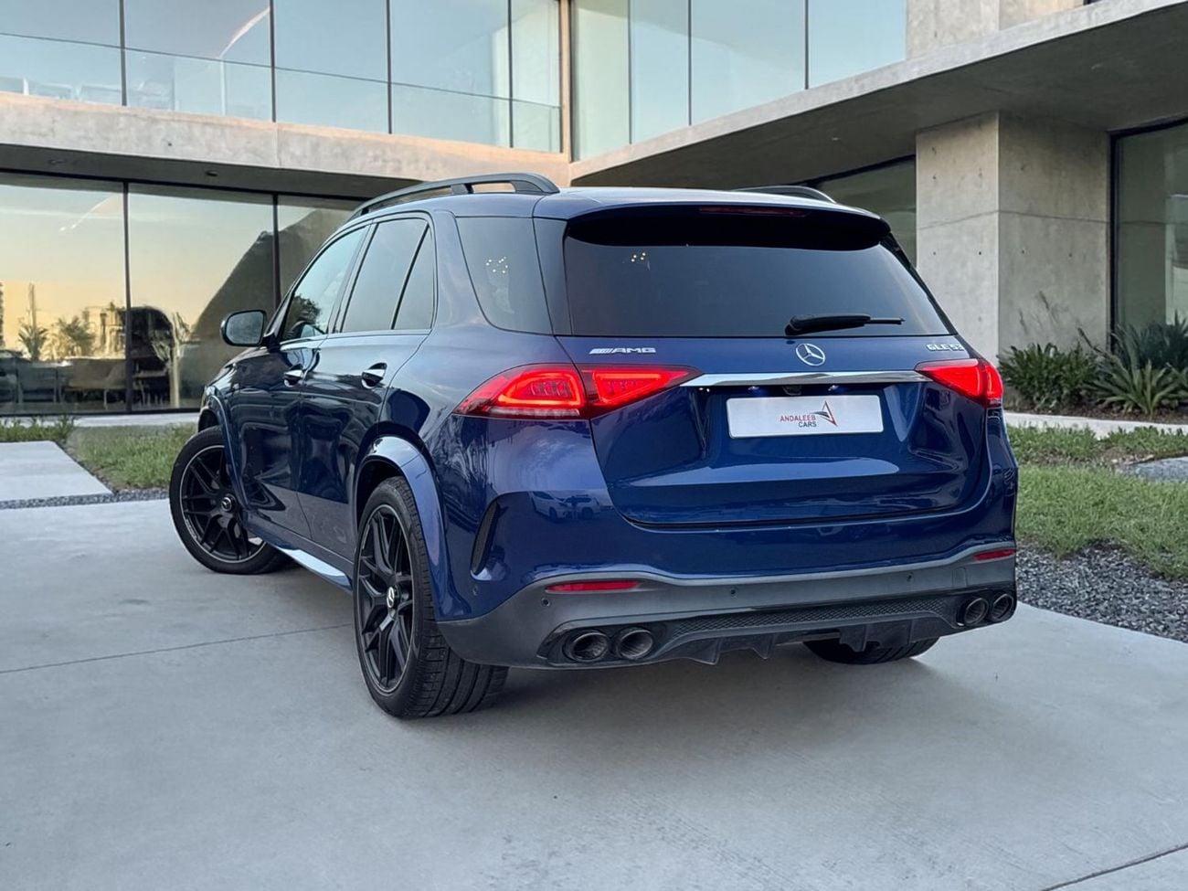 مرسيدس بنز GLE 53 AMG AED 4,000 P.M | 0% DOWN PAYMENT | MERCEDES-BENZ GLE 53 AMG 4MATIC+ 3.0L TC+E