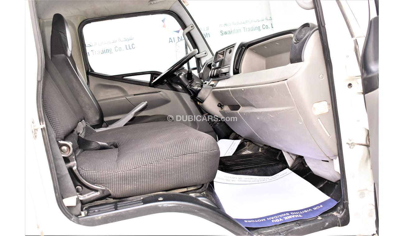 Mitsubishi Canter Van AED 1762 PM | 3.0L MT 4.2 TON GCC WARRANTY