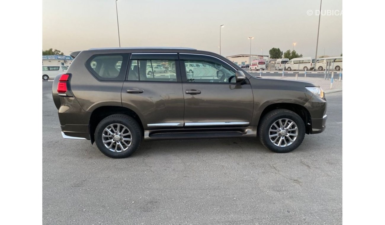 Toyota Prado diesel right hand drive grey color 2018 2.8L full option