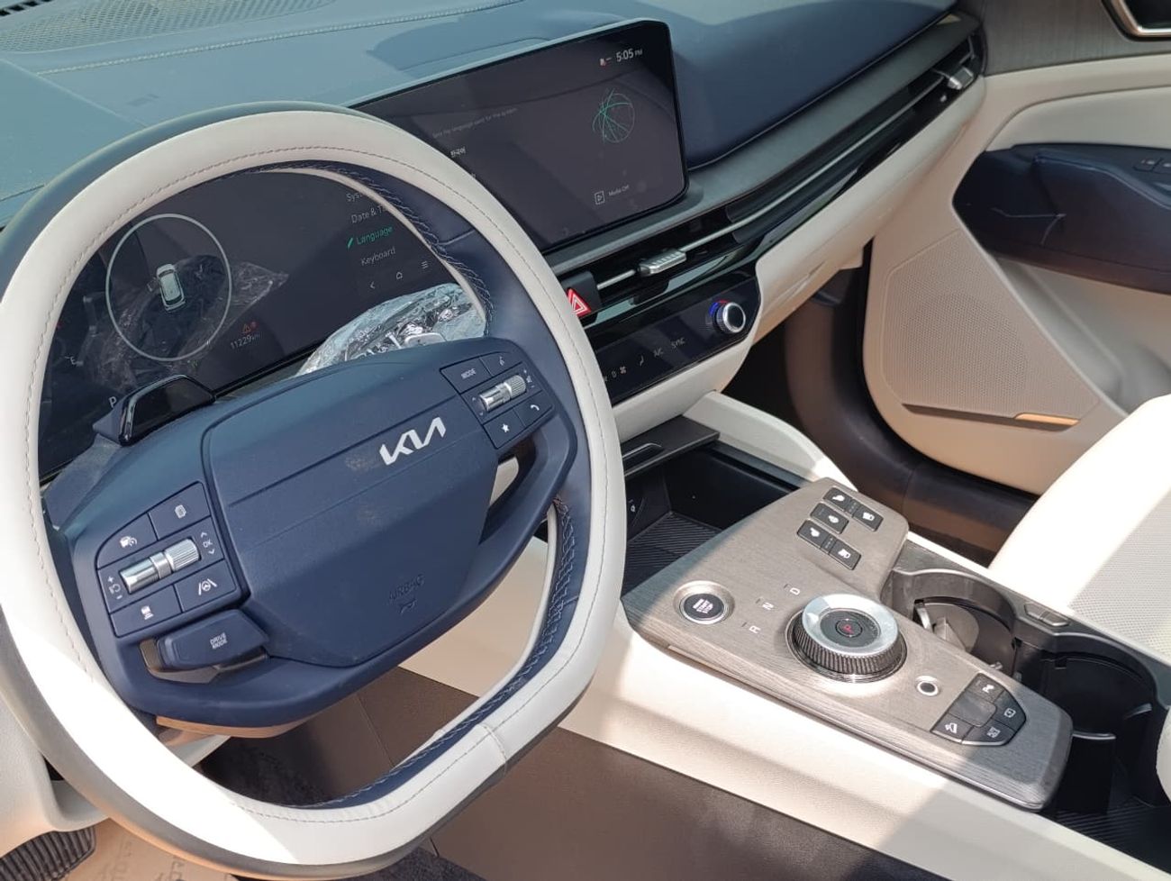 كيا سبورتيج EX 1.6L