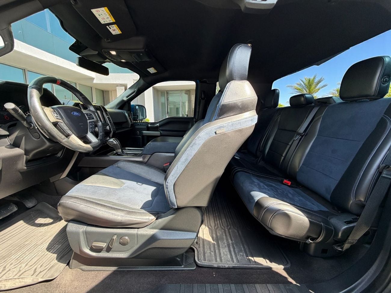 فورد إف-150 رابتور FORD F-150 RAPTOR | 2020 | GCC | 3.5L V6 4WD | AED 195,000 | AED 3,120 PM | AGENCY SERVICE HISYORY