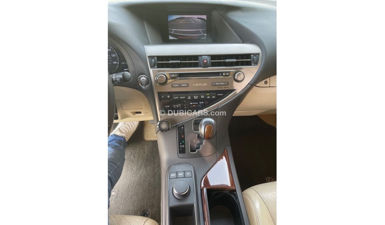 Lexus RX350 Platinum Lexus RX 350   (USA _ SPEC) - 2015 - VERY GOOD CONDITION