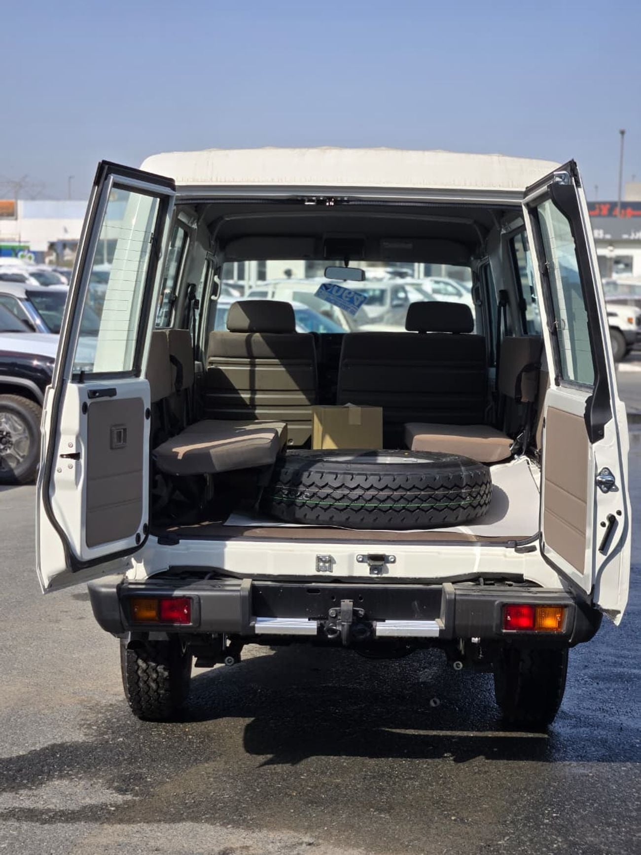 Toyota Land Cruiser 70 TOYOTA GRJ 4.0L V6 PETROL M/T 9 SEATER HARDTOP