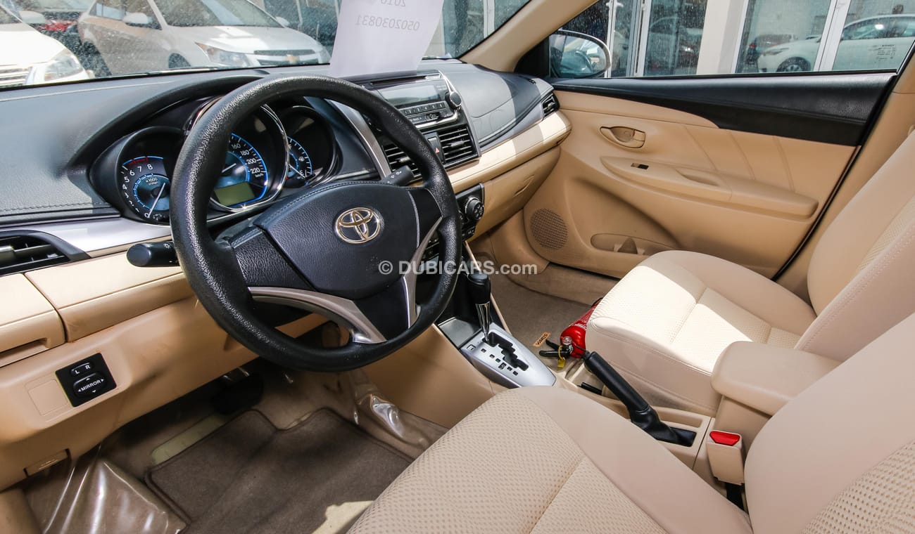 Toyota Yaris 1.5 E