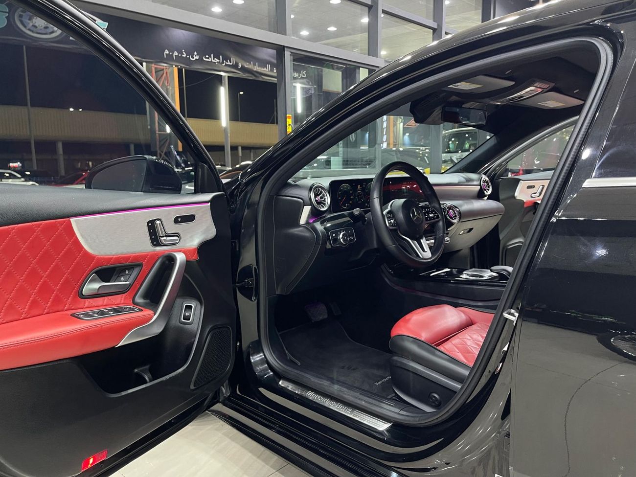 مرسيدس بنز A 220