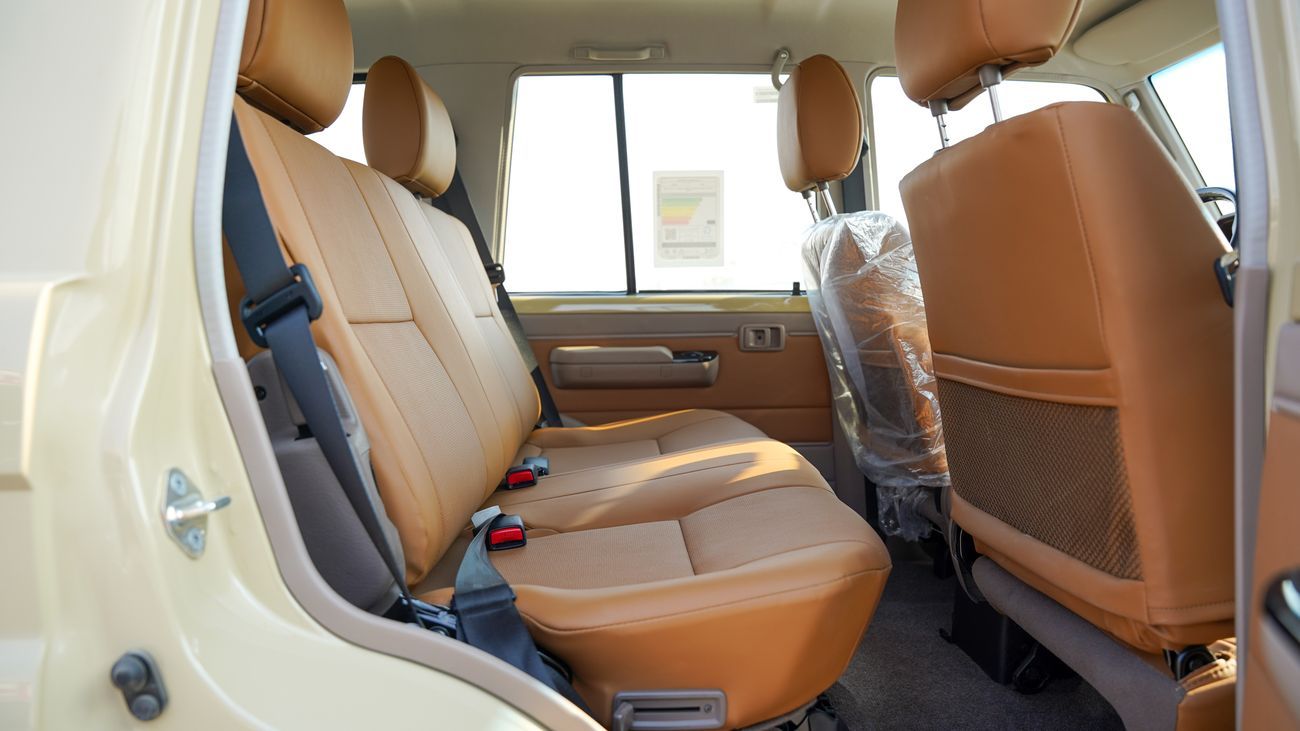 Toyota Land Cruiser 70