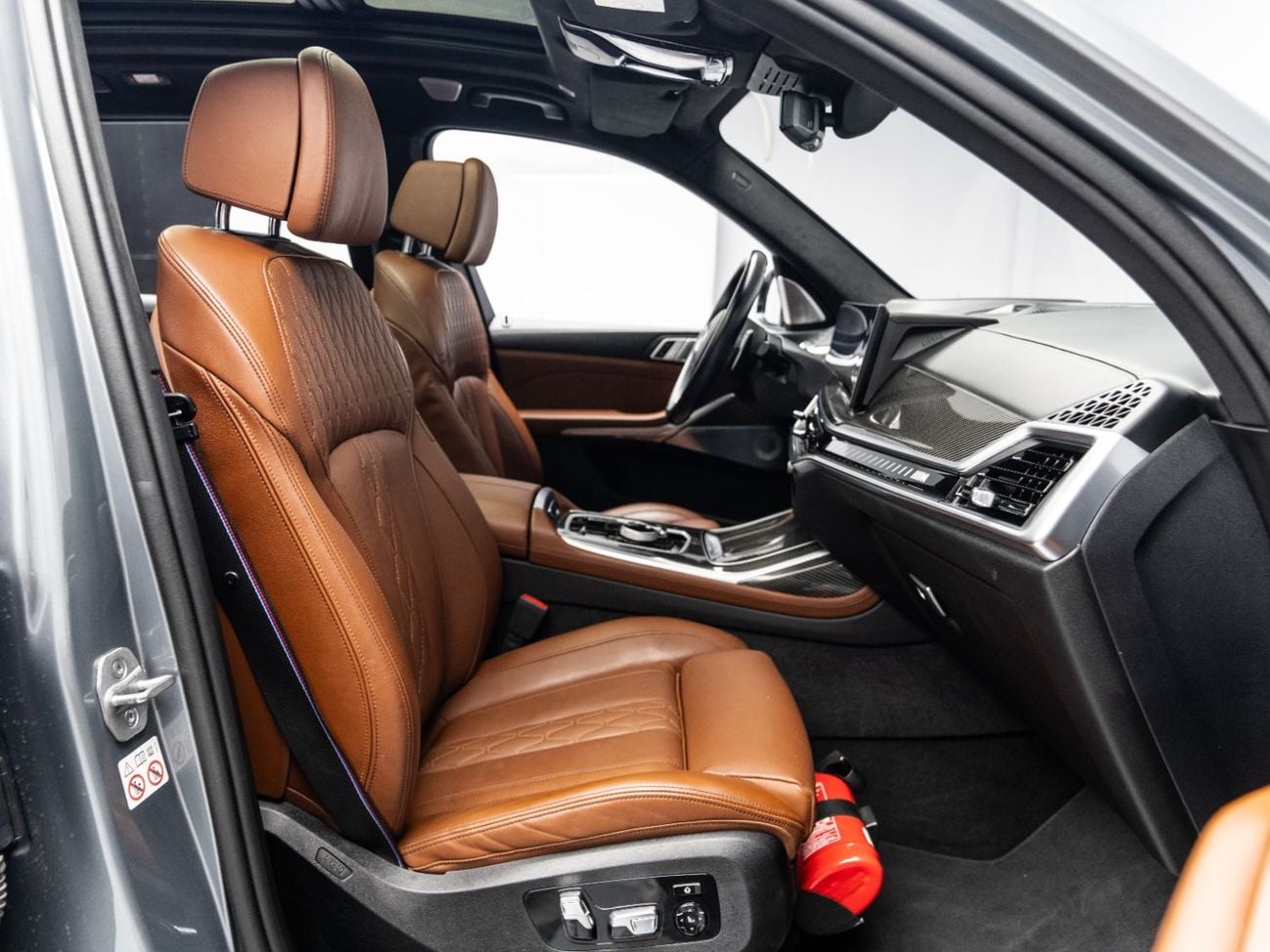 BMW X7 xDriveM60i (6 Seats) SUMMER STARTS NOW | EXCLUSIVE DEAL BY BLACKLINE, April 2029 Warranty + Service,