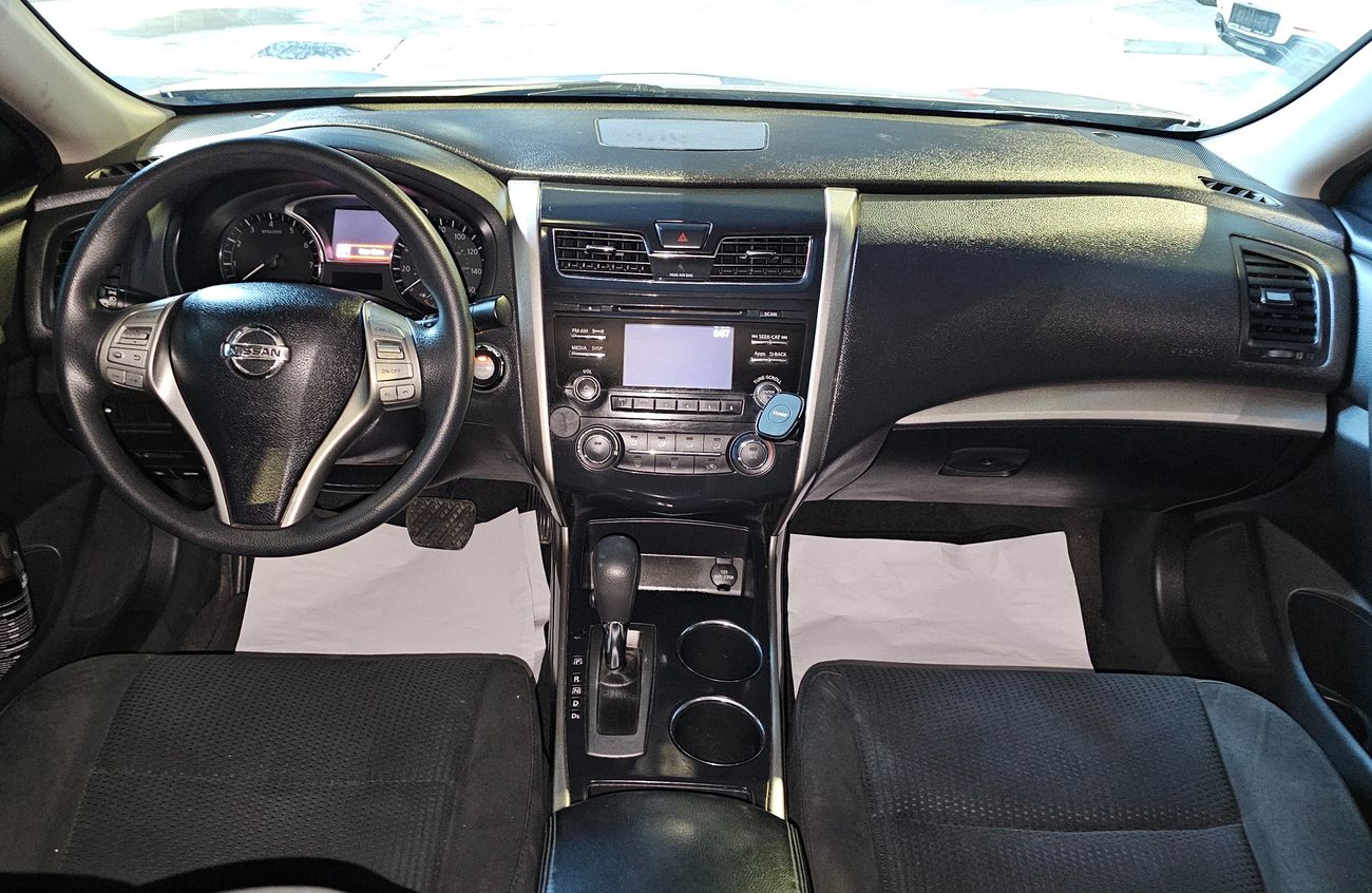 Nissan Altima S 2.5L