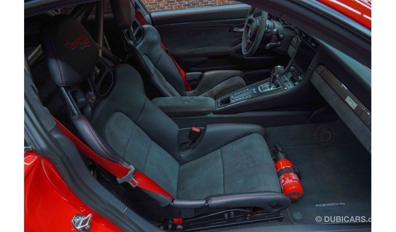 بورش 911 GT3 RS | Weissach Package | 2019 | GCC SPEC | Full Carbon Fiber | Negotiable Price