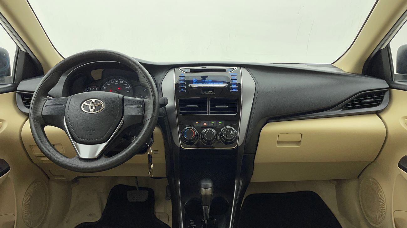 تويوتا يارس SE/E 1.5 | بدون دفعة مقدمة | اختبار قيادة مجاني للمنزل